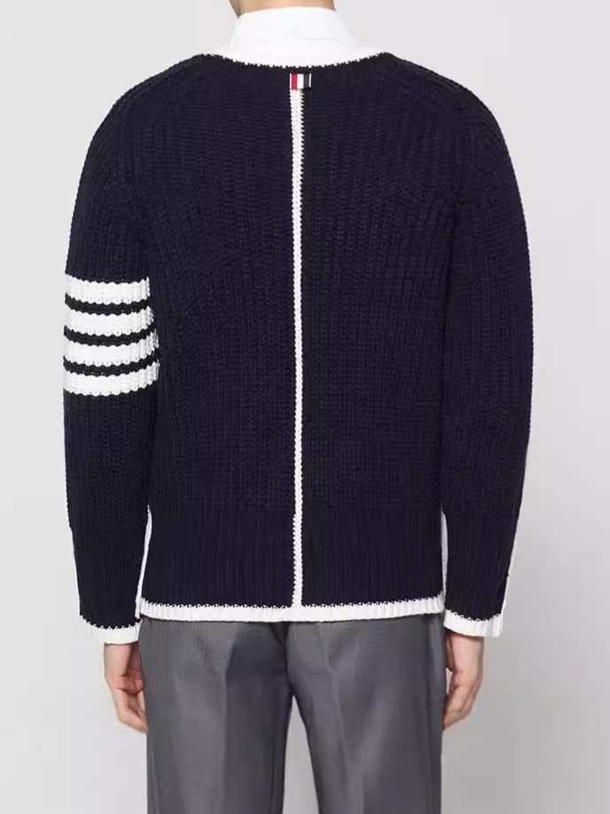 Knitwear | Mens Cable Kamryn Shepherd Sweater